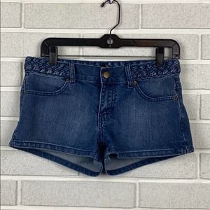 Forever 21 Junior Blue Denim Shorts Size 26 (2)